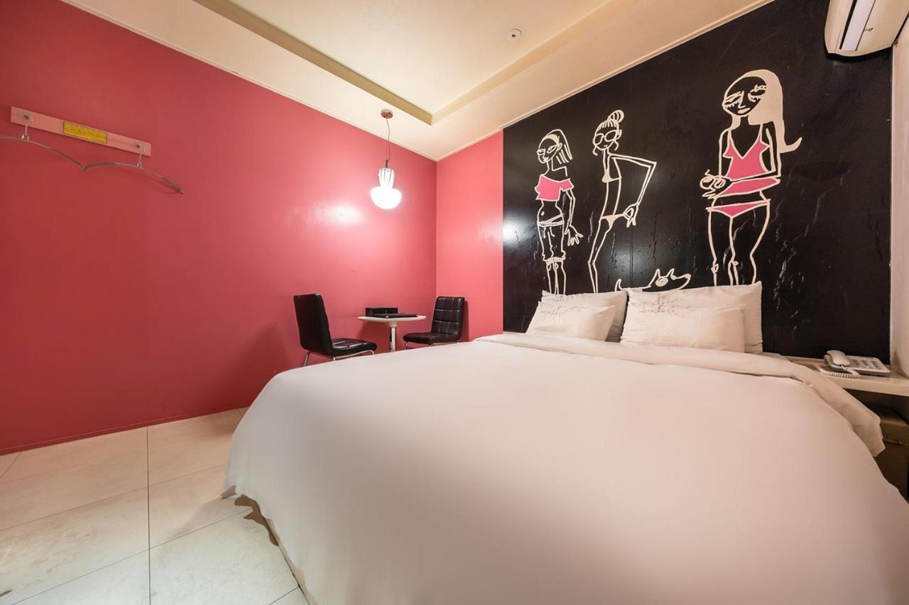 Guri Lexy Hotel Exterior photo